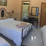 Hotel Degli Amici